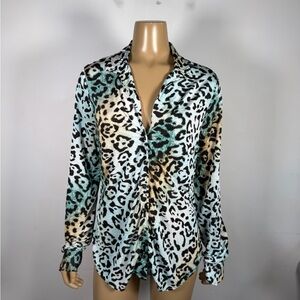 Etcetera Women’s Size 8 Leopard-Print Snap Front Top